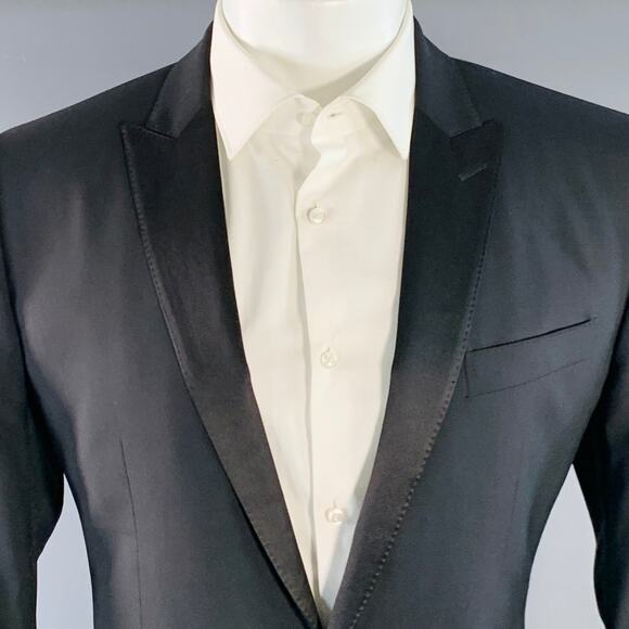 DOLCE & GABBANA Size 38 Black Wool Blend Peak Lapel Tuxedo - Picture 3 of 13